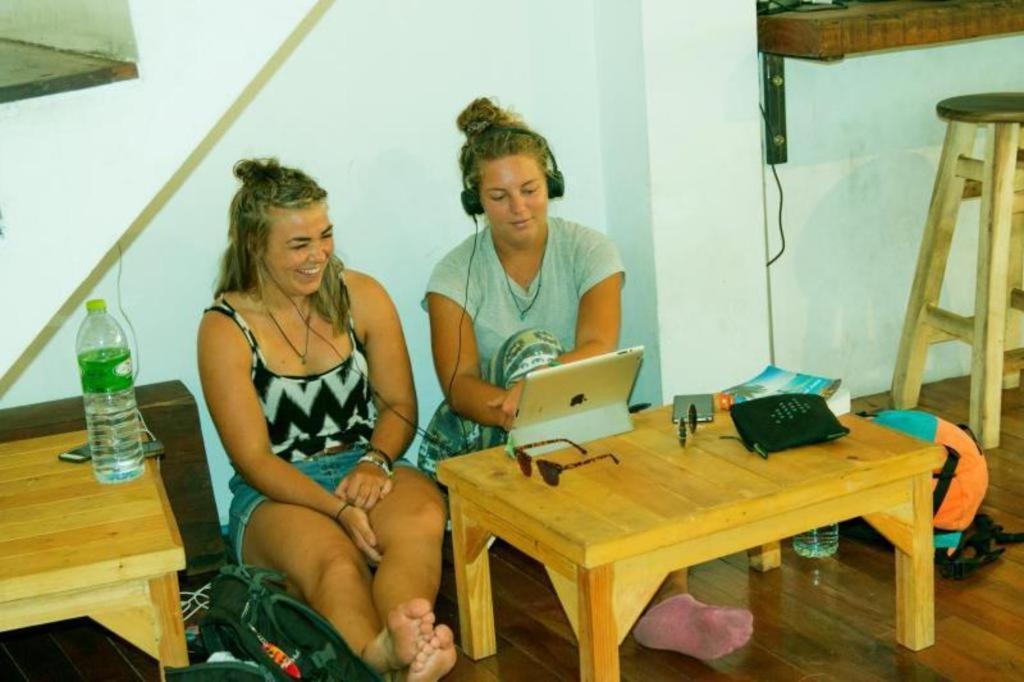 The Street Hostel Bangkok Exterior photo